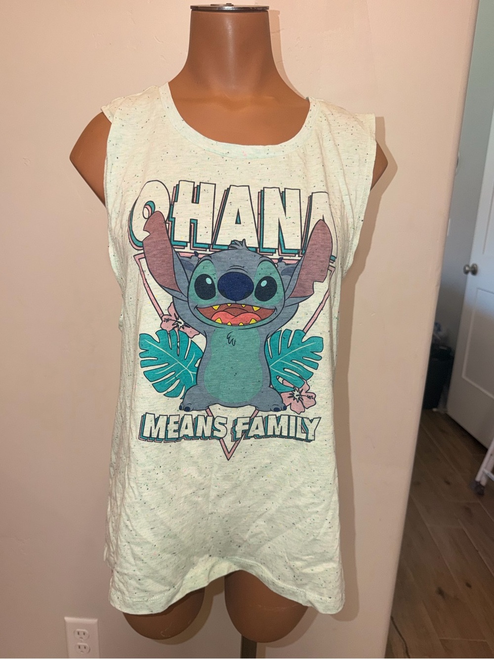 Disney Stitch Green Speckled Ohana Means Family Sleeveless Tank Top Size Jrs L